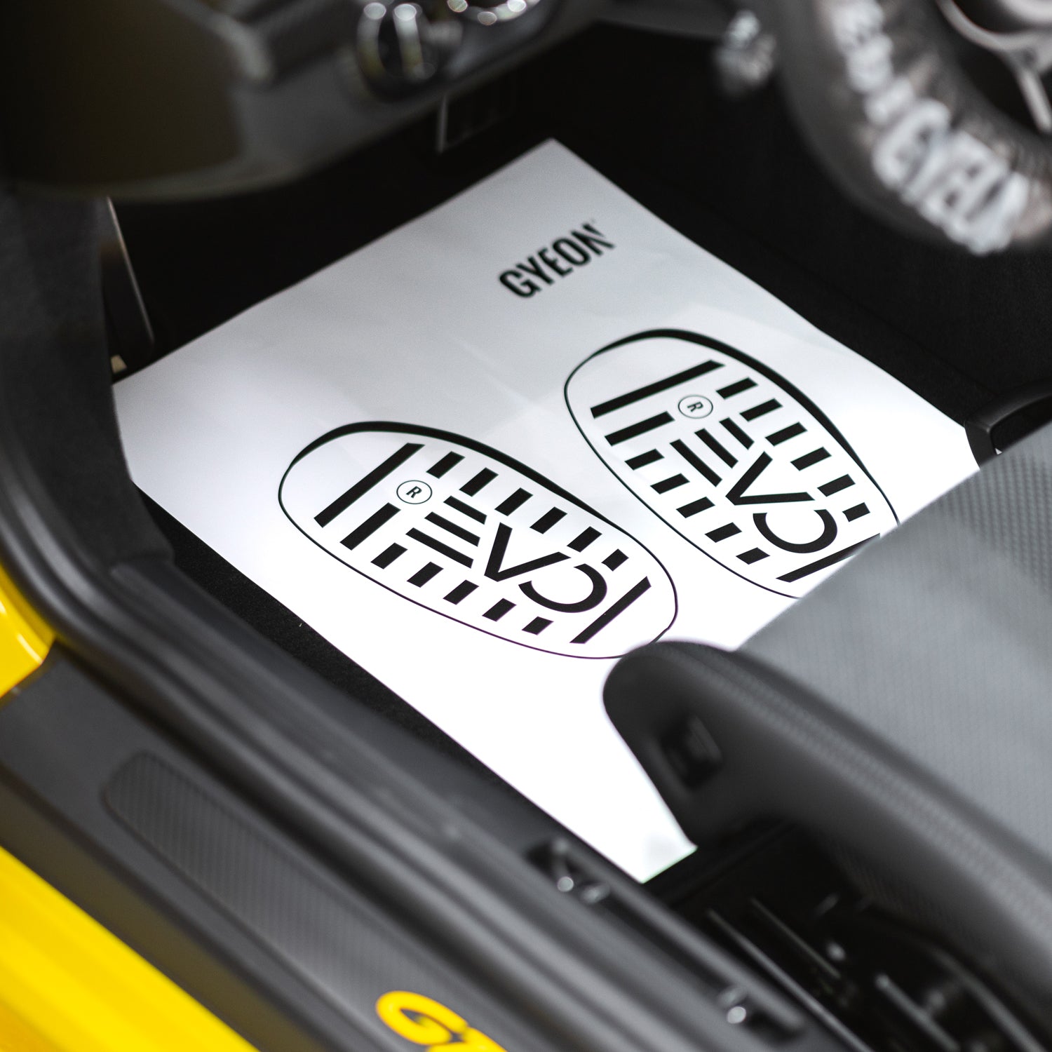 GYEON Q²M Floor Mat